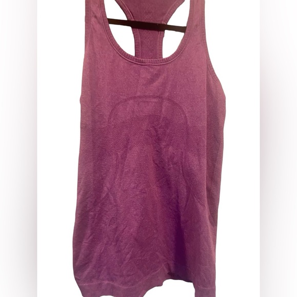 Lululemon swiftly racerback tank Size 4 - Picture 2 of 3